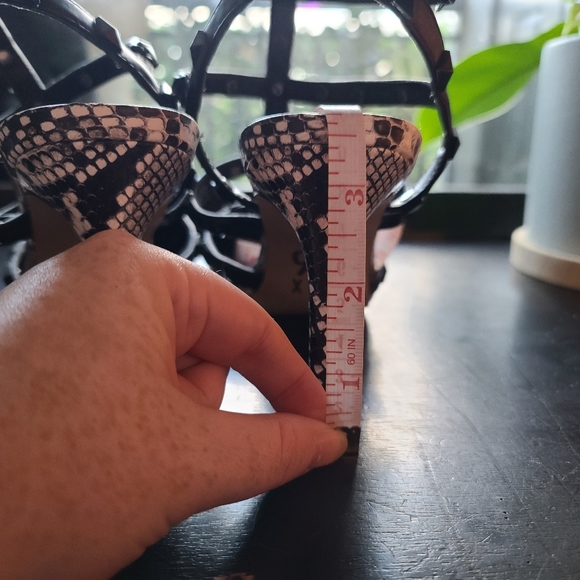 Mix no.6 Cage Heel - Picture 7 of 7